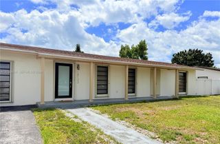18133 SW 93rd Ave, Palmetto Bay, FL 33157