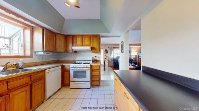 36 Leo Street 34, Staten Island, NY 10314