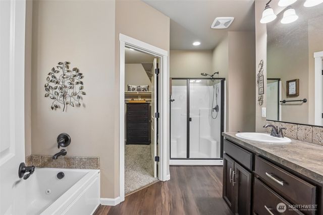 9614 NE 104th Way, Vancouver, WA 98662