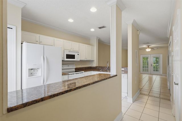 5416 CARROLLWOOD KEY DRIVE 8, Tampa, FL 33624