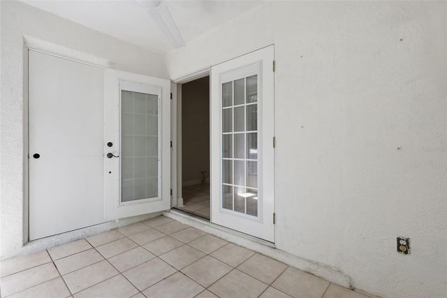 5416 CARROLLWOOD KEY DRIVE 8, Tampa, FL 33624