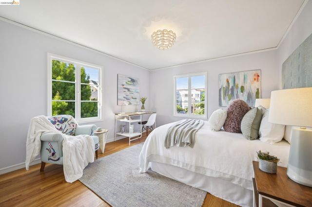 605 Prospect Ave, Oakland, CA 94610
