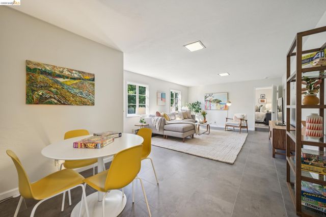605 Prospect Ave, Oakland, CA 94610