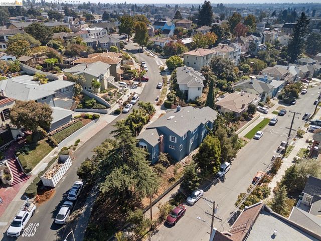 605 Prospect Ave, Oakland, CA 94610