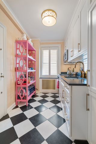 400 E 59th St Apt 3A, New York City, NY 10022
