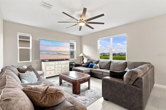 832 GRIFFON AVENUE, Lake Alfred, FL 33850