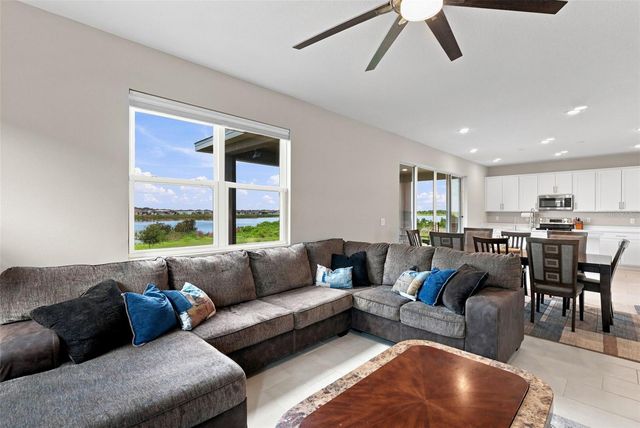 832 GRIFFON AVENUE, Lake Alfred, FL 33850