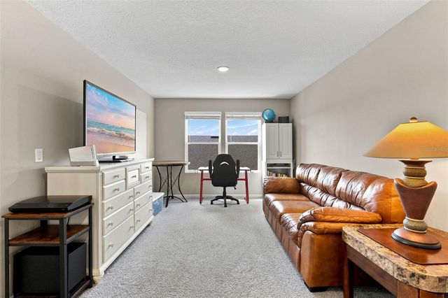 832 GRIFFON AVENUE, Lake Alfred, FL 33850