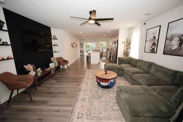 121 Davis Grove Ln, Piedmont, SC 29673