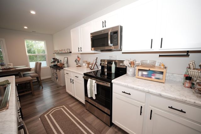 121 Davis Grove Ln, Piedmont, SC 29673