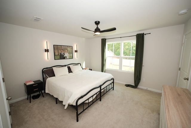 121 Davis Grove Ln, Piedmont, SC 29673