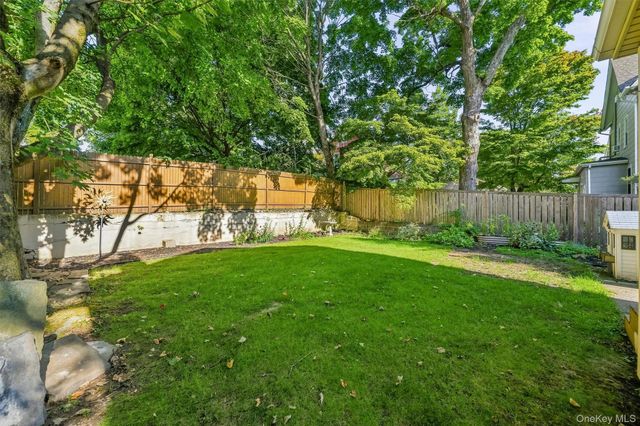 40 N Midland Avenue, Nyack, NY 10960