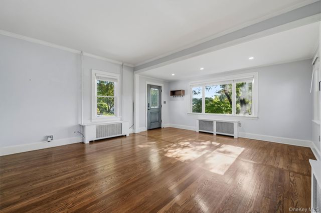 40 N Midland Avenue, Nyack, NY 10960