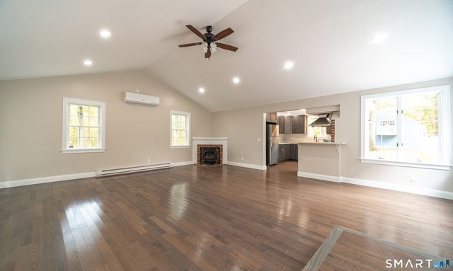 882 Killingworth Road, Haddam, CT 06441
