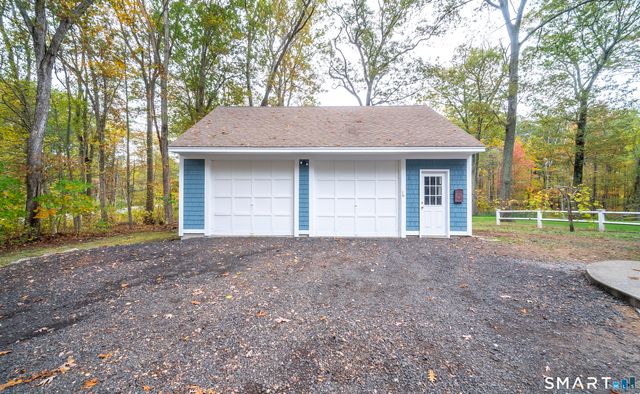 882 Killingworth Road, Haddam, CT 06441