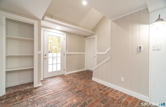 882 Killingworth Road, Haddam, CT 06441