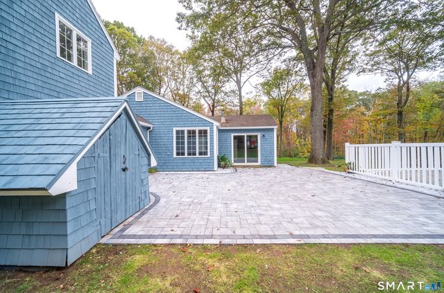 882 Killingworth Road, Haddam, CT 06441