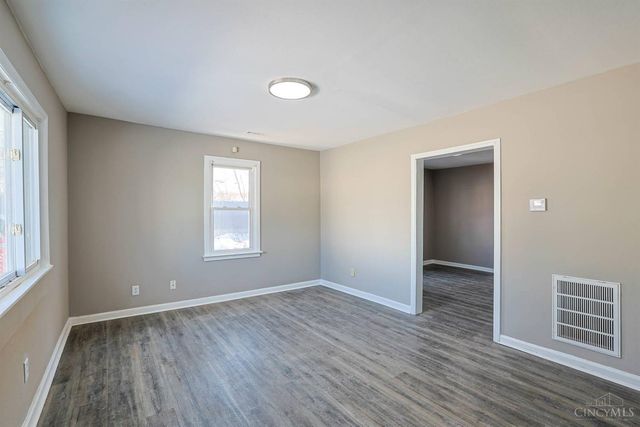 712 Abney Lane, Franklin, OH 45005