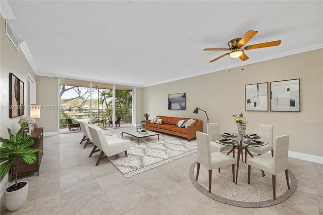 823 Cypress Boulevard 204, Pompano Beach, FL 33069