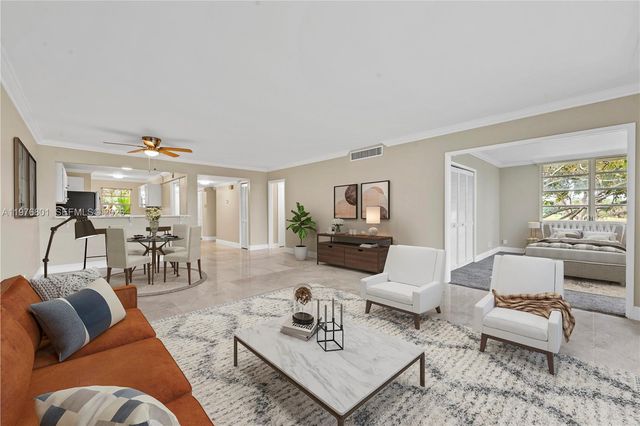 823 Cypress Boulevard 204, Pompano Beach, FL 33069