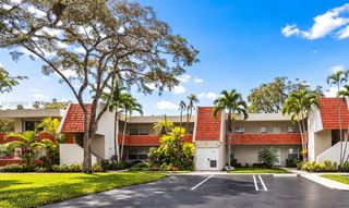 823 Cypress Boulevard 204, Pompano Beach, FL 33069