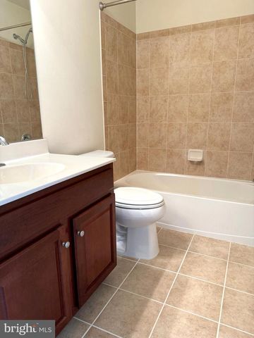 42682 KEILLER TER, Ashburn, VA 20147