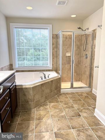 42682 KEILLER TER, Ashburn, VA 20147