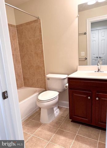42682 KEILLER TER, Ashburn, VA 20147