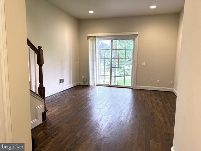 42682 KEILLER TER, Ashburn, VA 20147