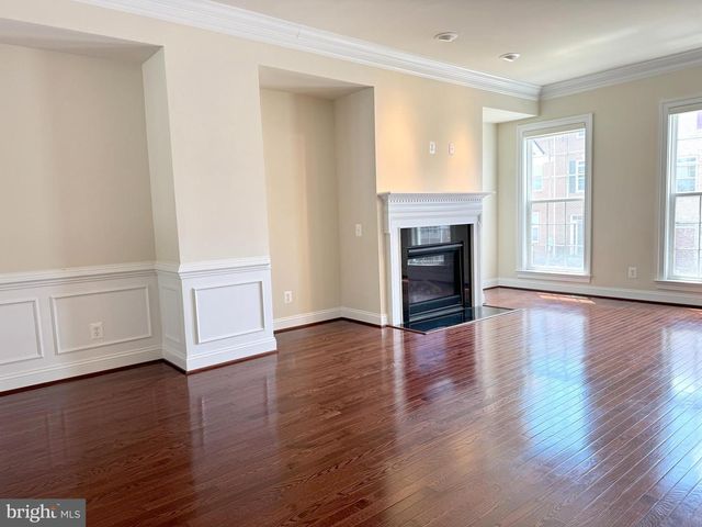 42682 KEILLER TER, Ashburn, VA 20147