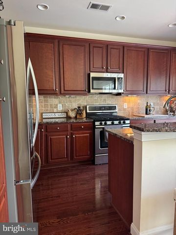 42682 KEILLER TER, Ashburn, VA 20147