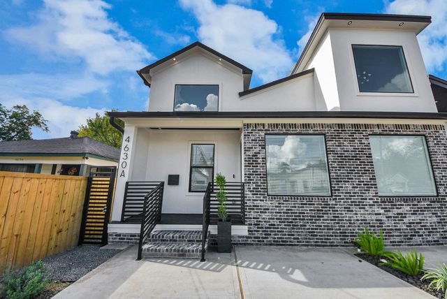 4630 Larkspur Street A, Houston, TX 77051
