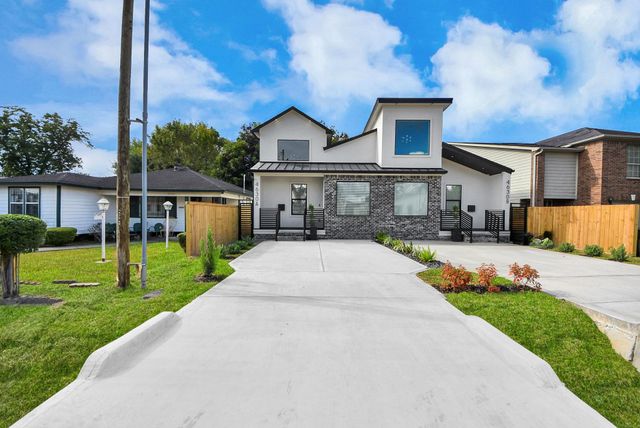 4630 Larkspur Street A, Houston, TX 77051