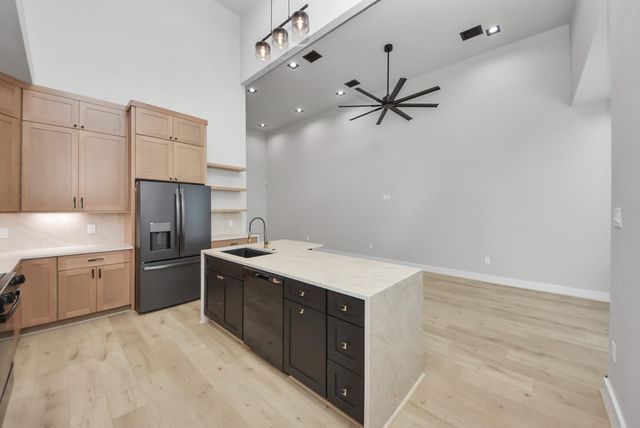4630 Larkspur Street A, Houston, TX 77051