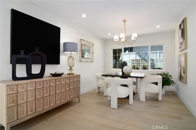 4859 Gaynor Avenue, Encino, CA 91436