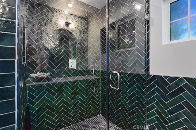 4859 Gaynor Avenue, Encino, CA 91436