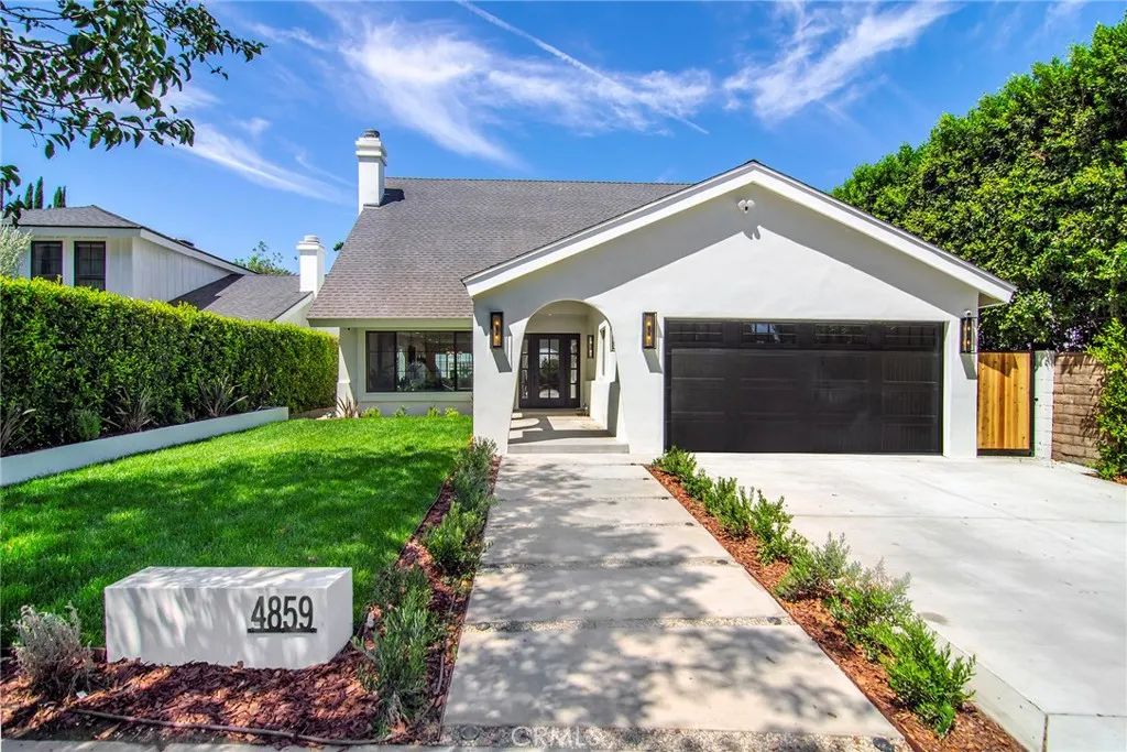 4859 Gaynor Avenue, Encino, CA 91436