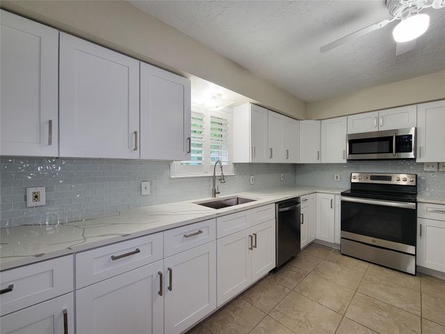 25723 Glen Loch, Spring, TX 77380