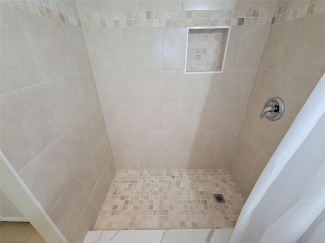 25723 Glen Loch, Spring, TX 77380