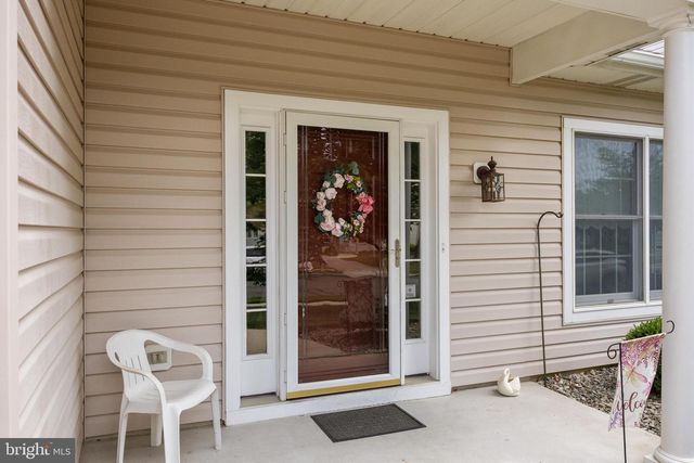 7 COVERED BRIDGE CIR, Columbus, NJ 08022