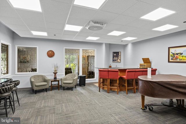 7 COVERED BRIDGE CIR, Columbus, NJ 08022