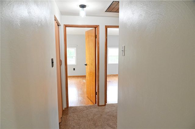 104 Mcalister Dr, Penn Hills, PA 15235