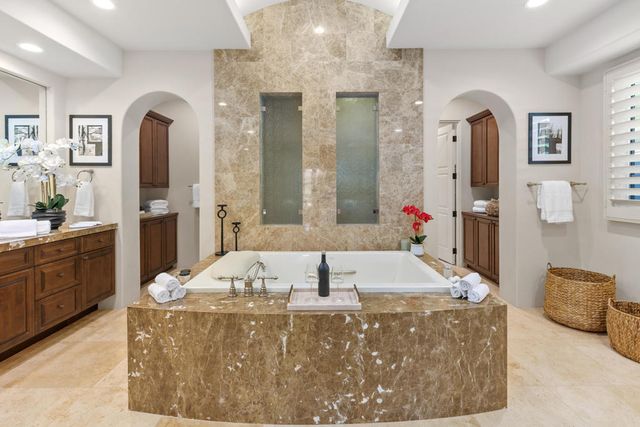 58154 Aracena, La Quinta, CA 92253