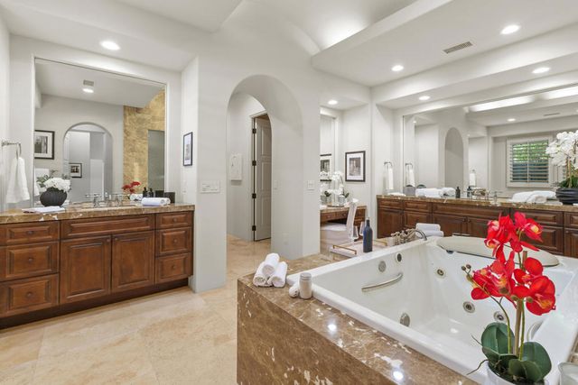 58154 Aracena, La Quinta, CA 92253