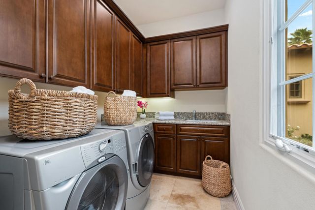 58154 Aracena, La Quinta, CA 92253