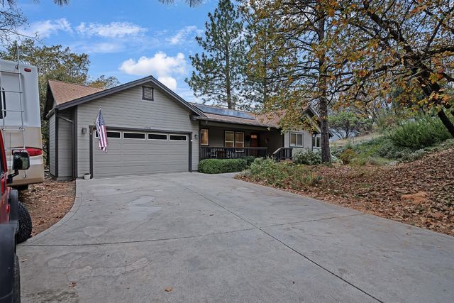 17010 Alexandra Way, Grass Valley, CA 95949