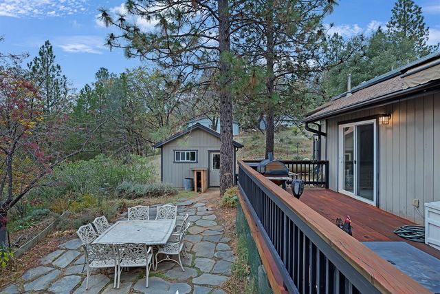 17010 Alexandra Way, Grass Valley, CA 95949