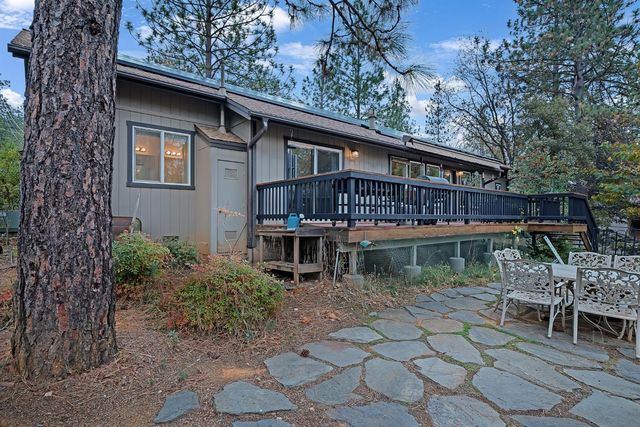 17010 Alexandra Way, Grass Valley, CA 95949