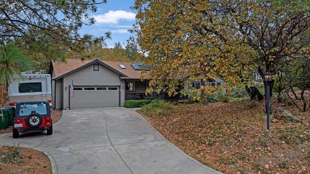 17010 Alexandra Way, Grass Valley, CA 95949