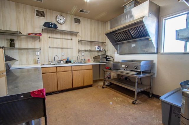 7206 FM 51, Boyd, TX 76023